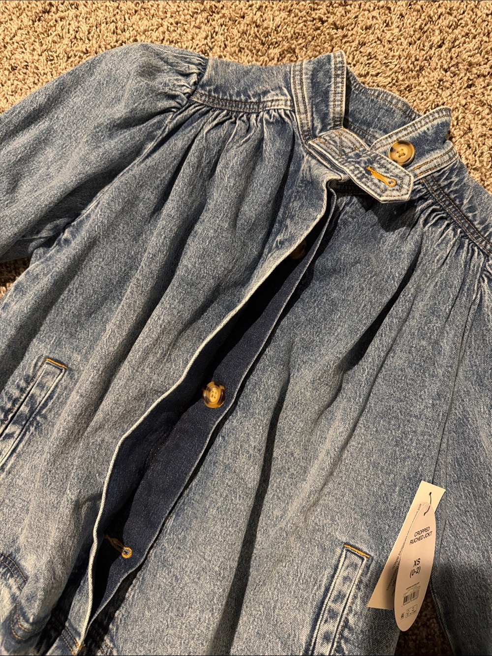 Scoop Cropped Ruched Jacket - Picture 3 of 3